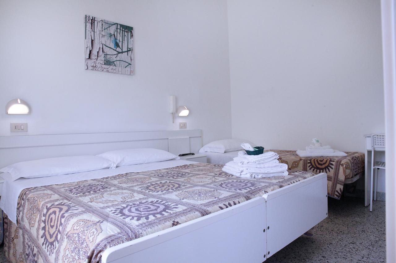Hotel Lagomaggio Rimini Exterior photo